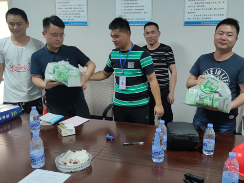 戰(zhàn)酷暑，保安全，梅溪湖建設(shè)開展年中大檢查暨送清涼慰問活動(dòng)